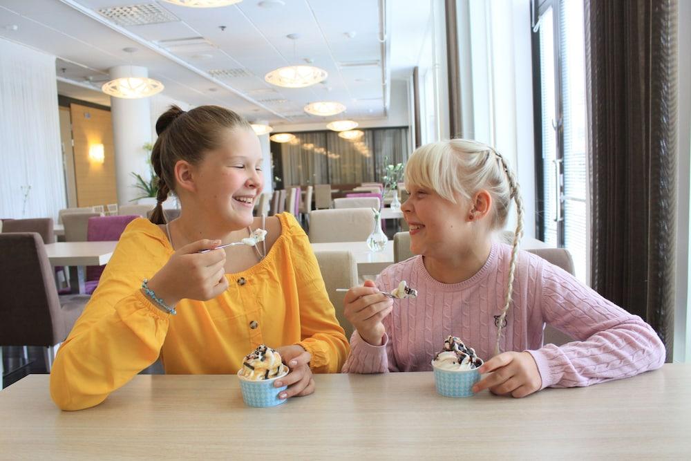 Norlandia Tampere Hotel Bagian luar foto